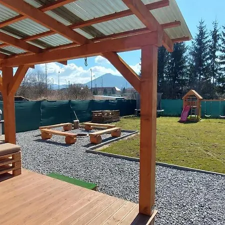 Nyaraló Baska Na Liptove S Vlastnym Dvorom