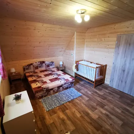 Baška Na Liptove S Vlastným Dvorom *