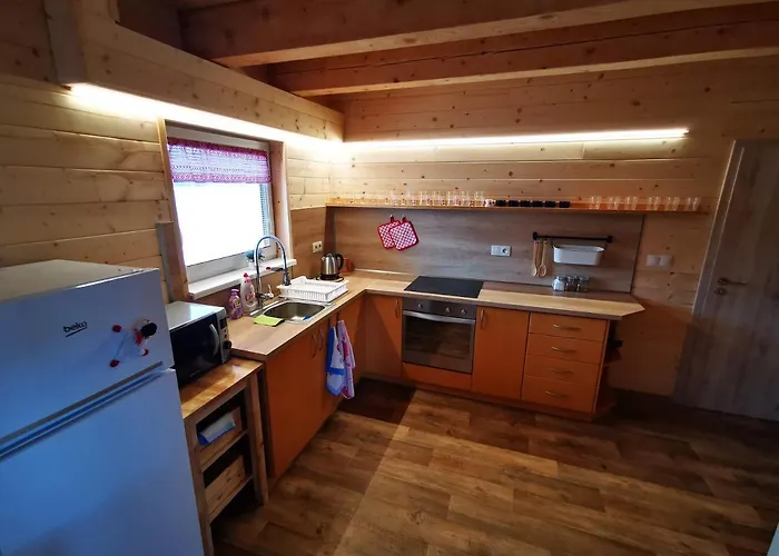 Baska Na Liptove S Vlastnym Dvorom *