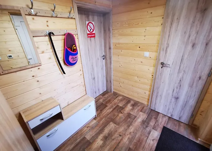 Vakantiehuis Baska Na Liptove S Vlastnym Dvorom *