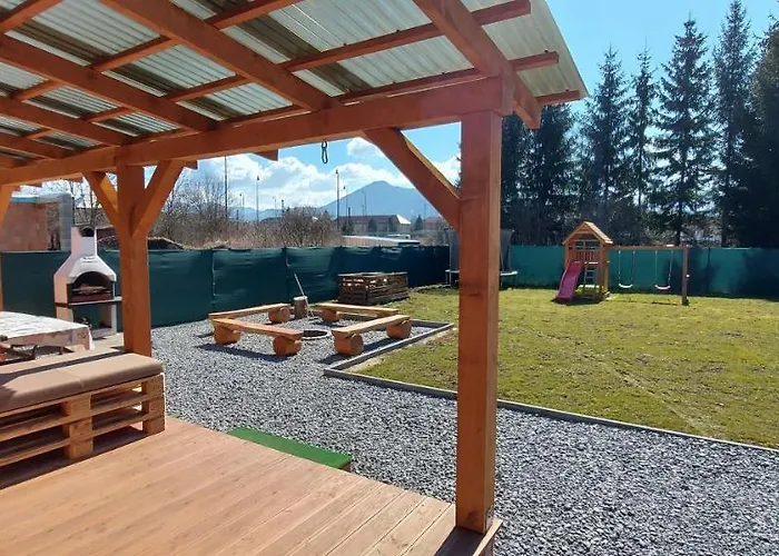 Vakantiehuis Baska Na Liptove S Vlastnym Dvorom